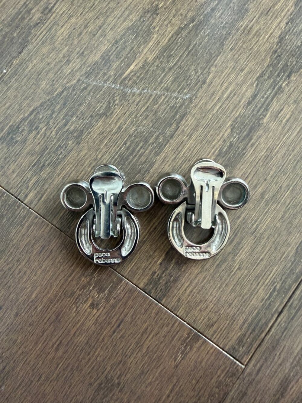 Paco Rabanne Vintage Ball Ring Clip Earrings - Picture 3 of 5
